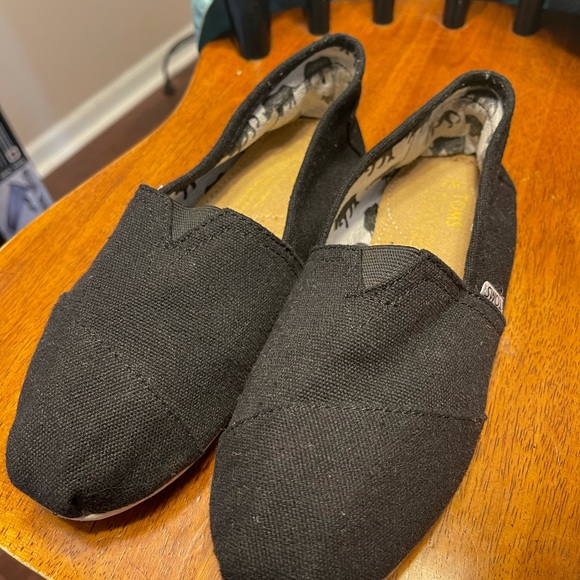 TOMS women’s shoes - Picture 2 of 7